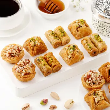 Assorted baklava